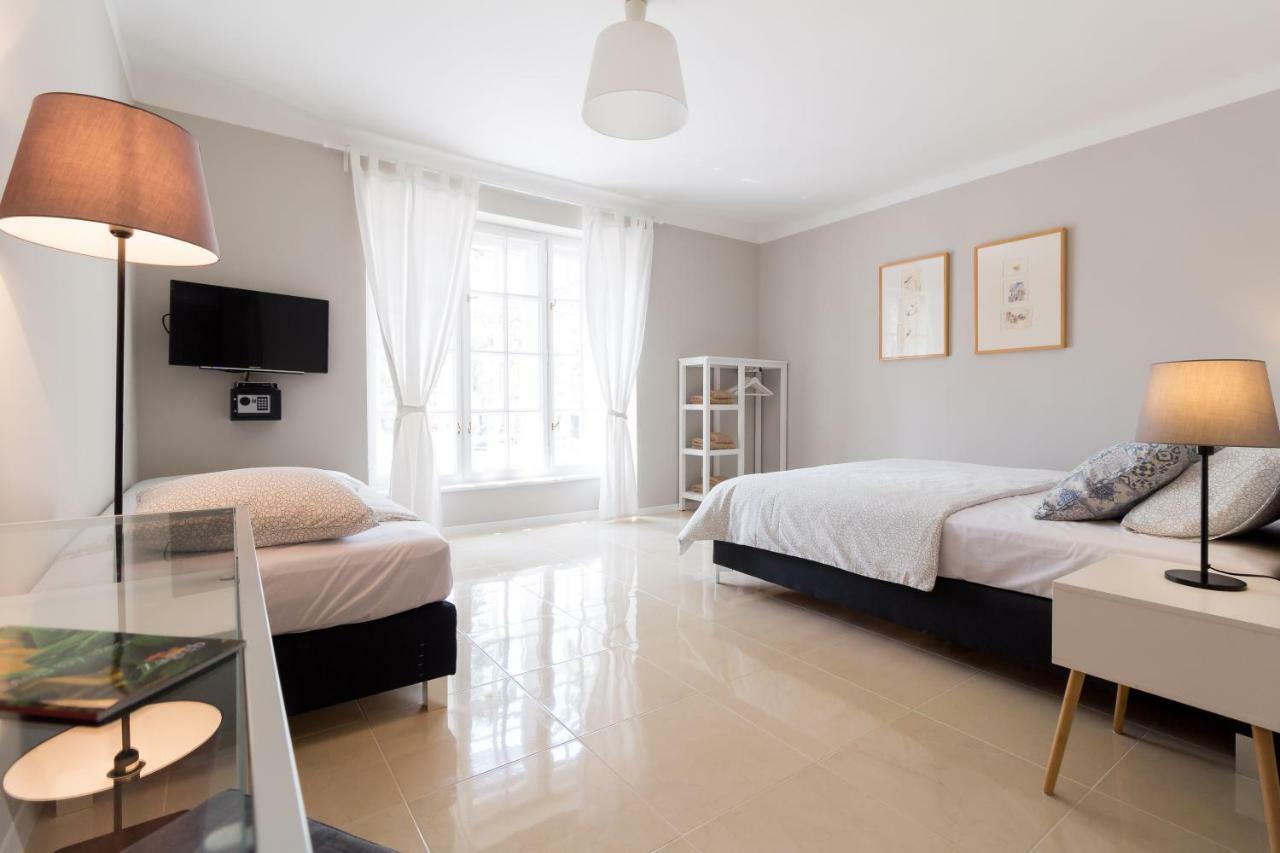B&B Downtown ซาเกร็บ ภายนอก รูปภาพ