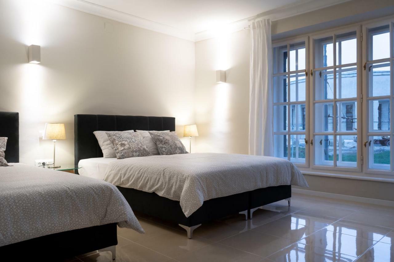 B&B Downtown ซาเกร็บ ภายนอก รูปภาพ